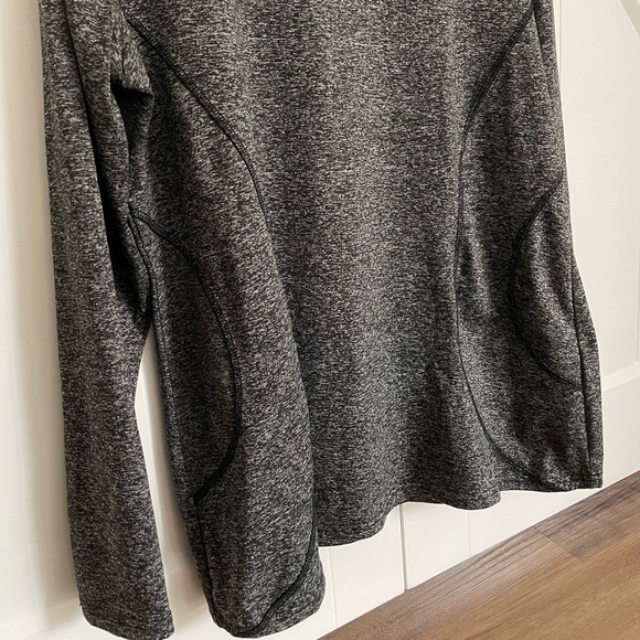 Active Long Sleeve T-Shirt. 100% Polyester. - Picture 3 of 5